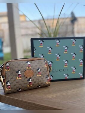 ⭐️LIMITED EDITION Authentic Gucci X Disney Mickey Camera Bag W/ Dust Bag & Box⭐️